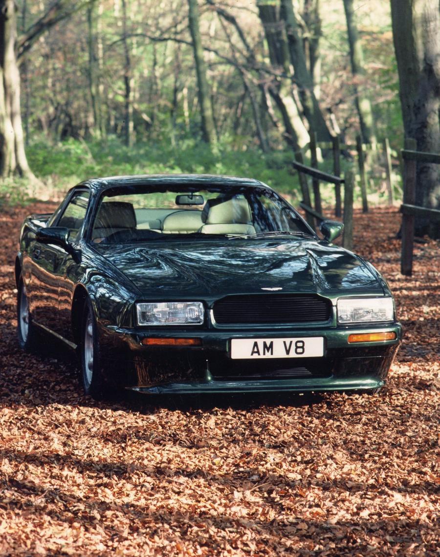  Aston Martin Virage 1989 года  (UK) (фото 5 из 10)